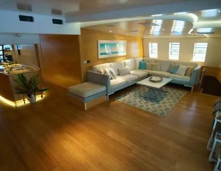 Lovebird Hotel na wodzie Kıyıkıslacık